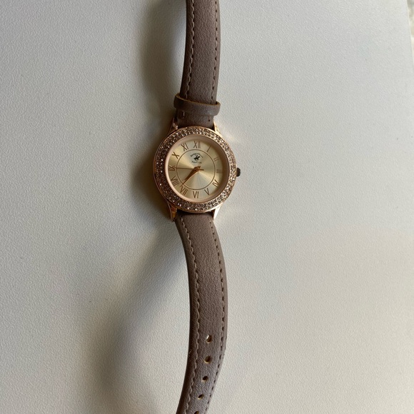 Watch - Picture 4 of 4